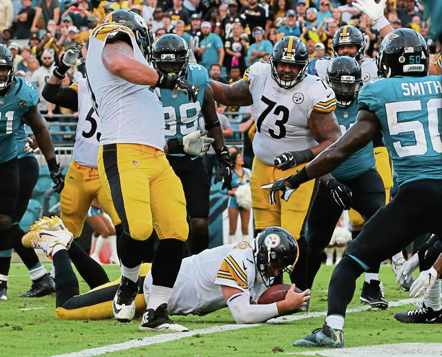 3259199_web1_Steelers_Jaguars_Football_00782.jpg-29f74