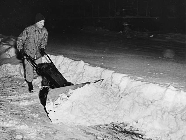 3261612_web1_gtr-BigSnow2