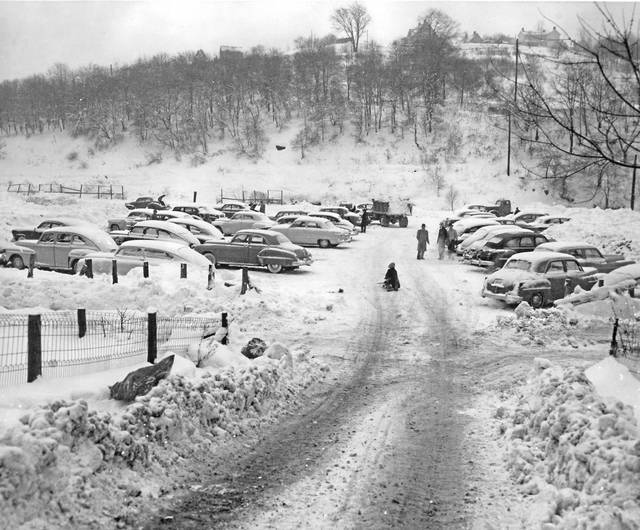 3261612_web1_gtr-snow1950_4-112420