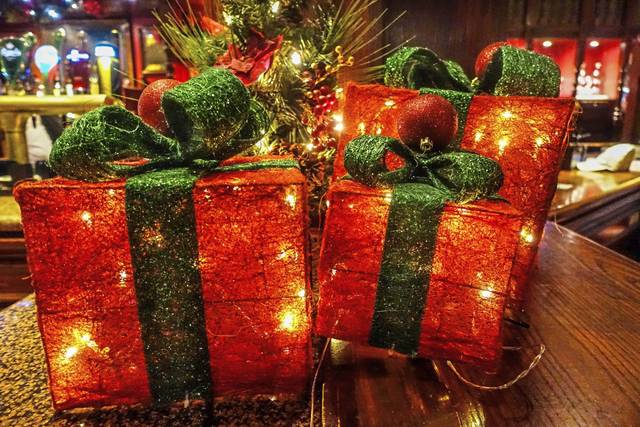3265507_web1_vnd-Christmas
