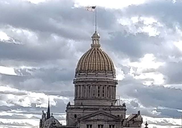 3268621_web1_WEB-WestmorelandCourthouseDome001