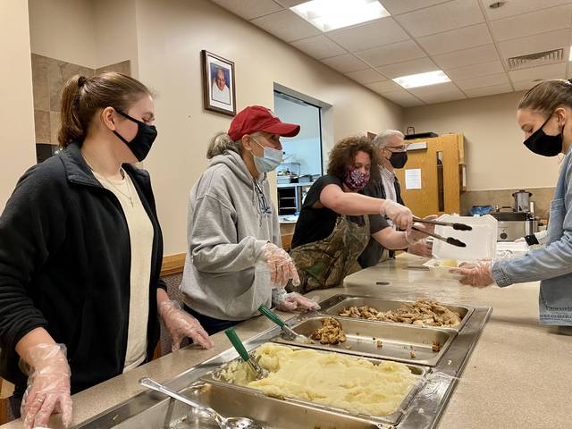 3273796_web1_vnd-freemeals-112720-4