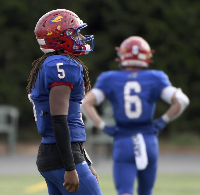 Jeannette football turns season of distractions into memorable run