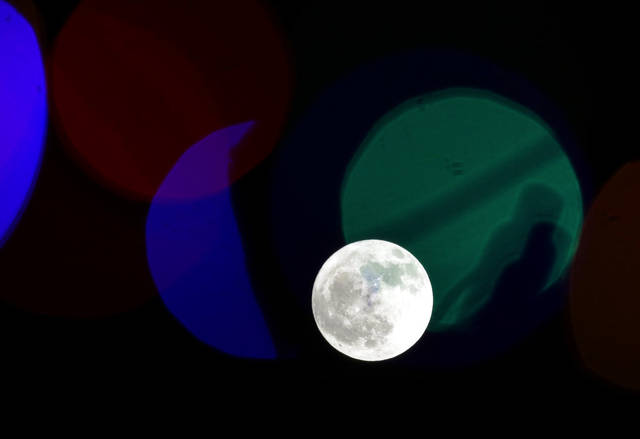 3282727_web1_AP18327044885207