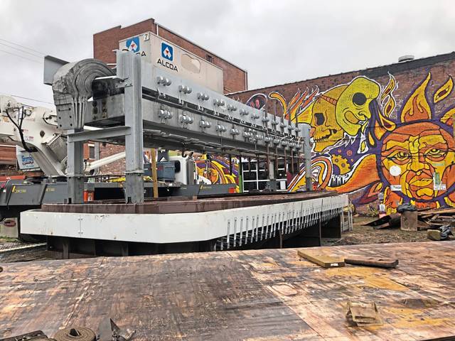 3284953_web1_vnd-voodoosmelter301-120120