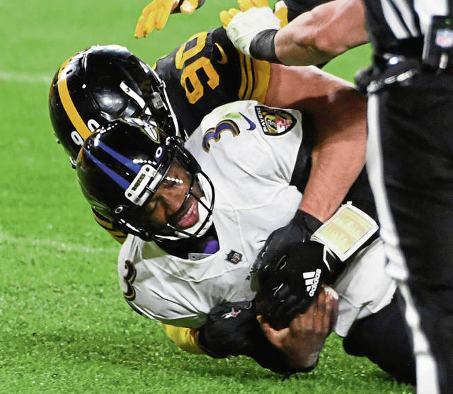 3290895_web1_ptr-SteelersRavens09-120320
