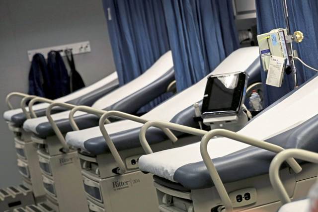 3294921_web1_web-hospital-bed00