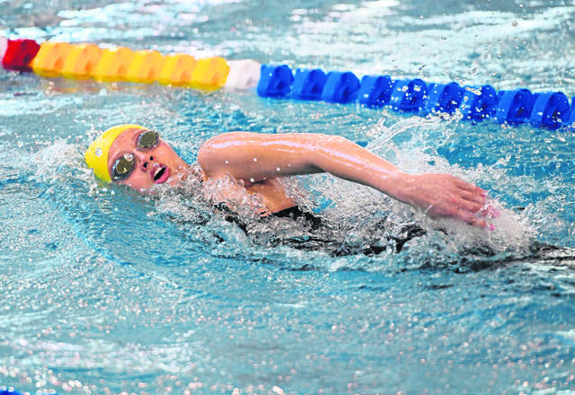Hampton girls swimmers get up to speed quickly in preseason