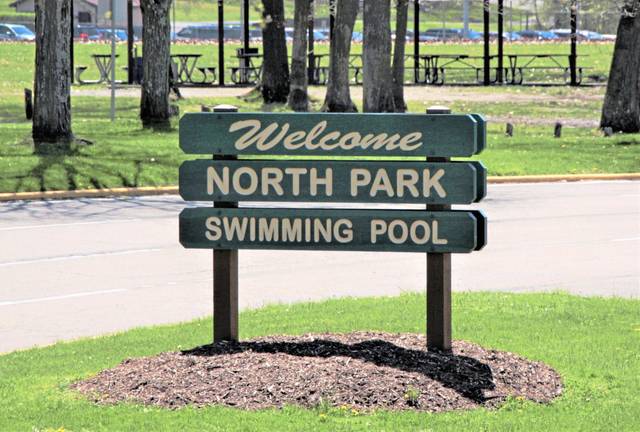 3307211_web1_WEB-north-park-swimming-pool-sign