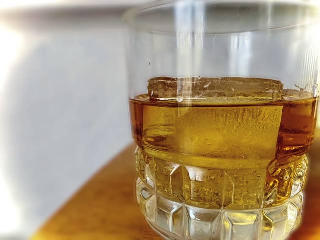 3314116_web1_web-drink