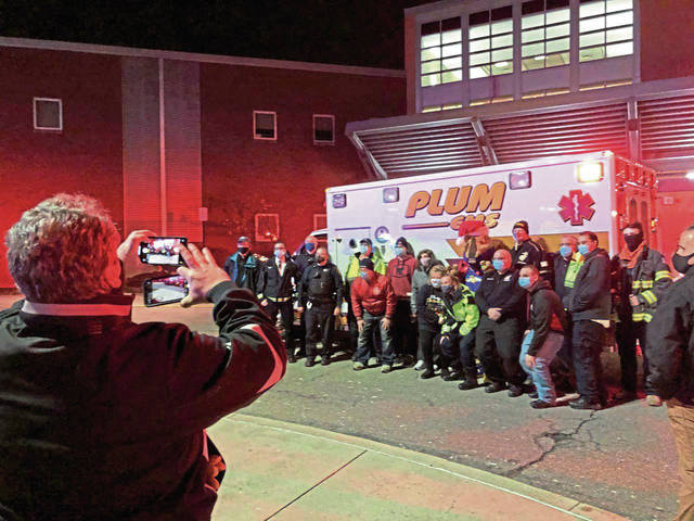 3317111_web1_pal-stuffabus02-121720