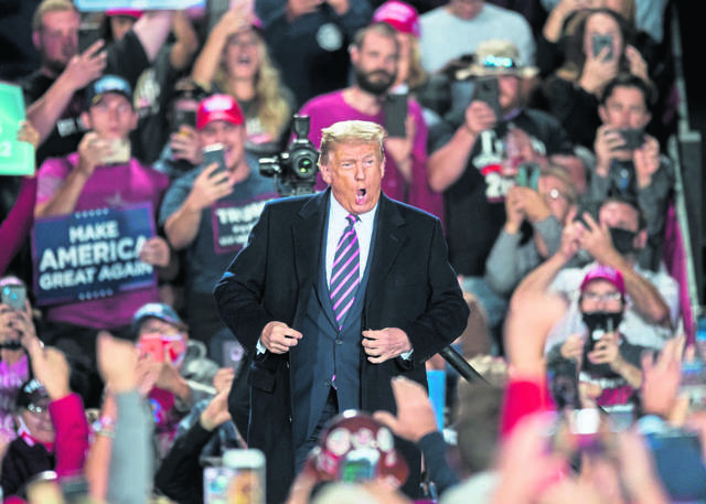 3338693_web1_ptr-trumpmoonrally018-092220