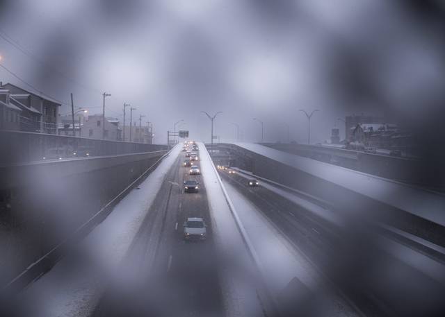 3338718_web1_PTR-PGHsnow001-121720
