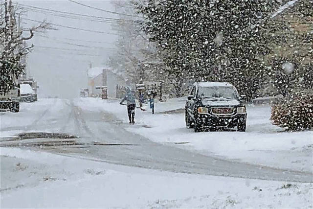 3338718_web1_gtr-murrysnow-121620