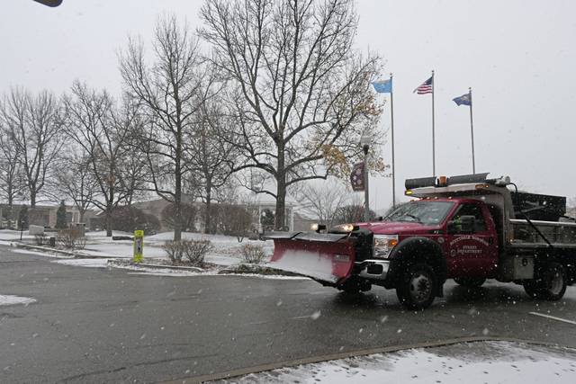 3338718_web1_gtr-scottsnow-121720