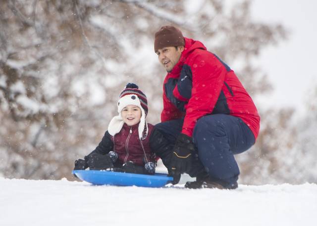 3341469_web1_ptr-PGHsnow003-121820