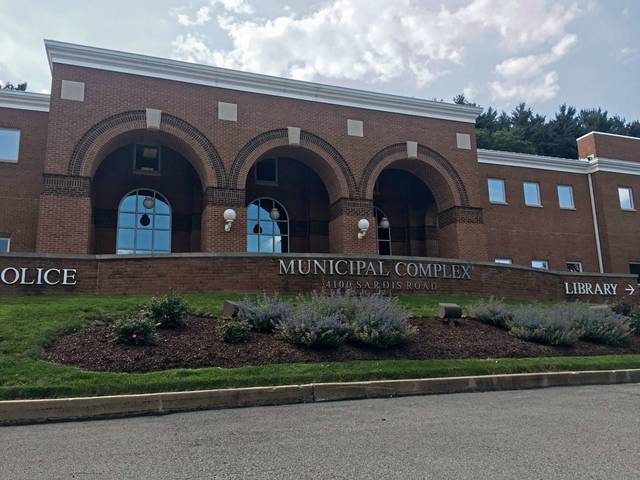 3345798_web1_WEB-murrysville-municipalbldg.jpeg