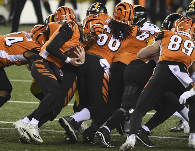 3352842_web1_ptr-SteelersBengals20-122220