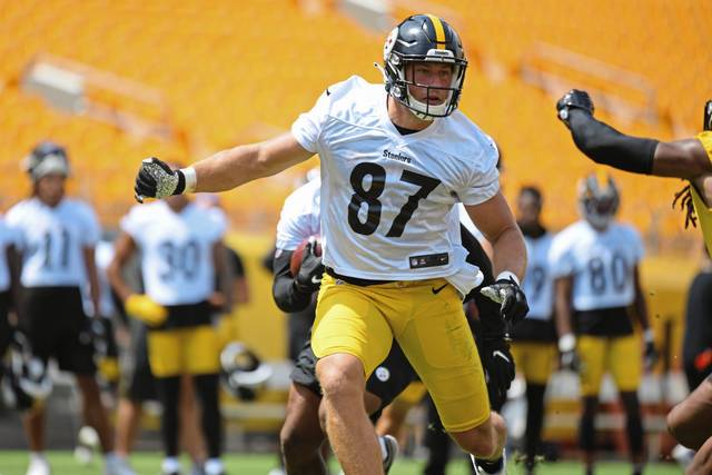 3360535_web1_gtr-Steelers29-081520