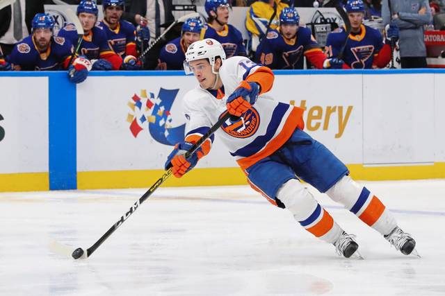 3363361_web1_gtr-NHLEastIsles-122820