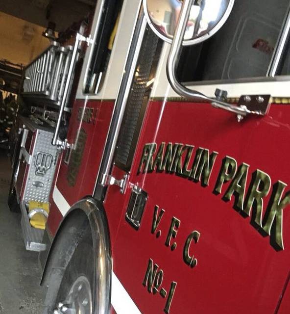 3372165_web1_WEB-Franklin-Park-fire-truck