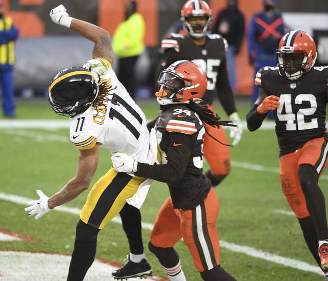 3387040_web1_ptr-Steelers-Browns06-010421