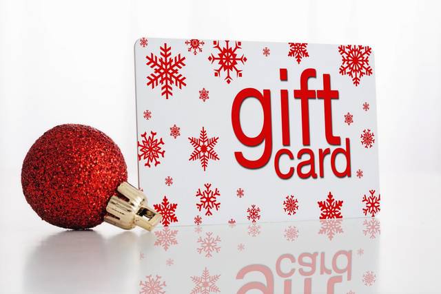 3393257_web1_gtr-GiftCardXmasB-010621