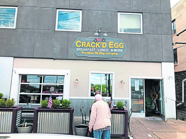 3401137_web1_ptr-crackegg2