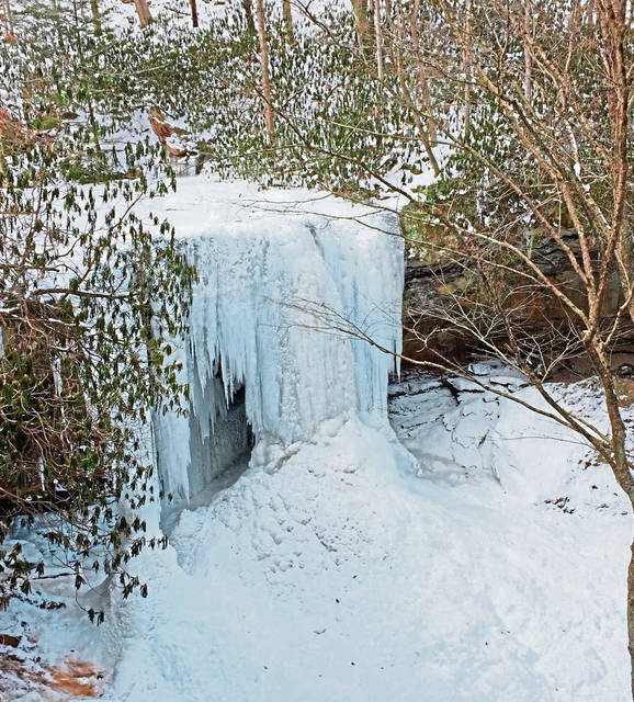 3431517_web1_gtr-liv-ChristmasDay-ohiopyle-122218