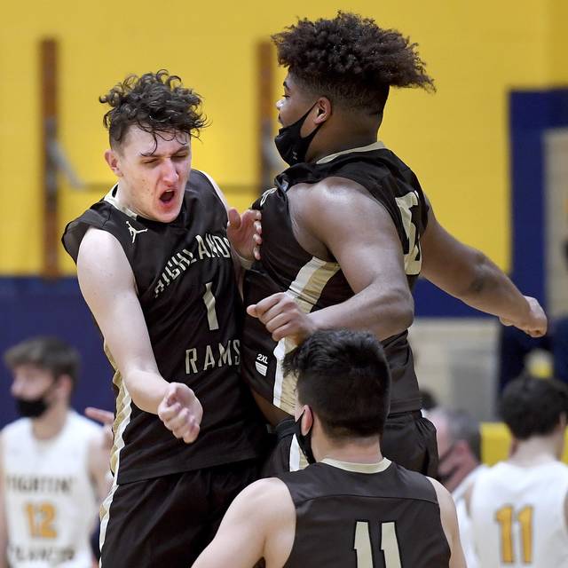 Highlands erases late lead to knock off top-ranked Mars