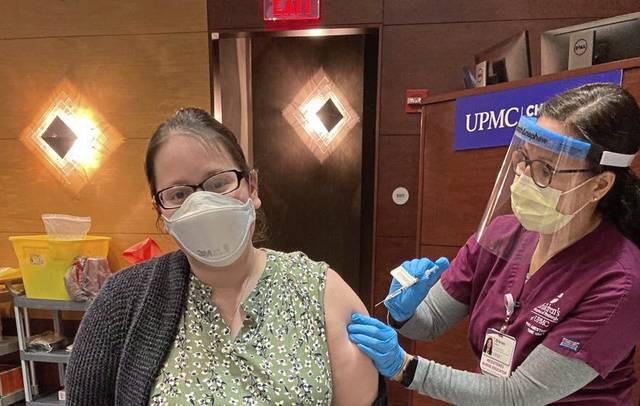 3453670_web1_PTR-PregnantVaccine