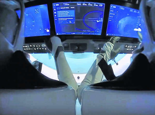3467908_web1_spacex2