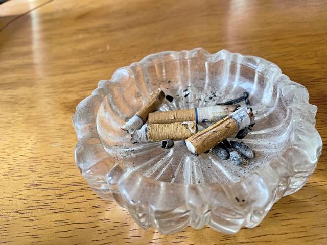 3471306_web1_web-cigarettes