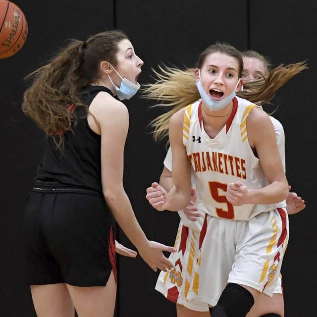 Young North Catholic lineup wins battle of WPIAL champions over Mohawk