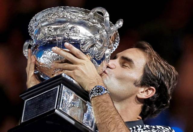 3477849_web1_gtr-federerart-012921