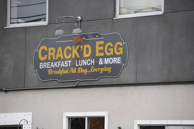 3482403_web1_ptr-CrackdEgg002