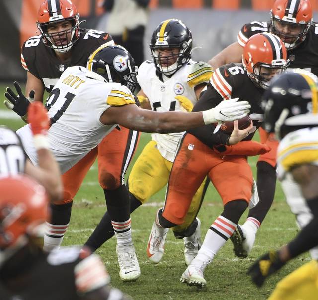 3484360_web1_ptr-Steelers-Browns15-010421