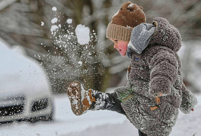 3514963_web1_VND-SnowFeat102-020221