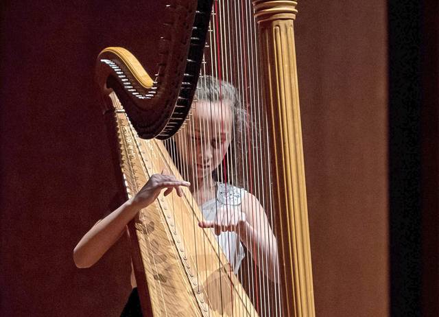3523069_web1_gtr-YoungArtists-010419