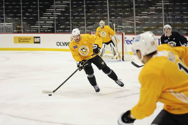 Penguins recall forward Frederick Gaudreau from taxi squad<span class="headline-video">Video <i class="fa-solid fa-circle-play"></i></span>