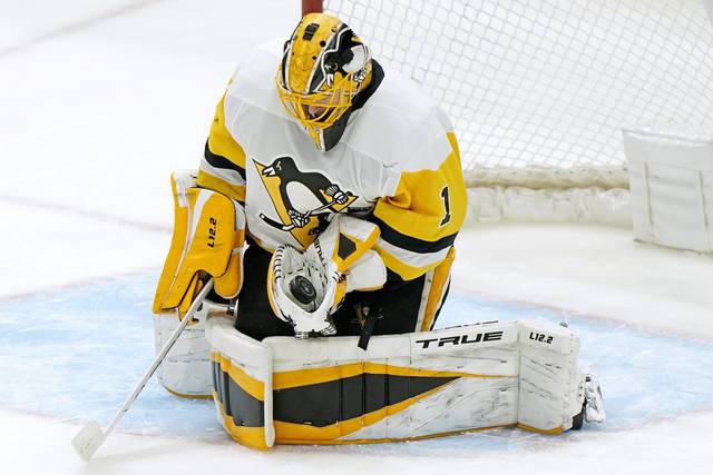 Penguins Have Goalie Controversy Between Matt Murray and Marc