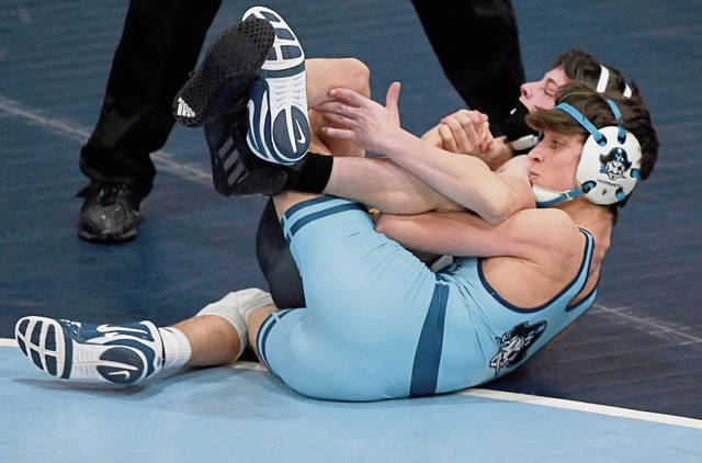Burgettstown, Seneca Valley look to challenge favorites Burrell, Waynesburg for WPIAL wrestling titles