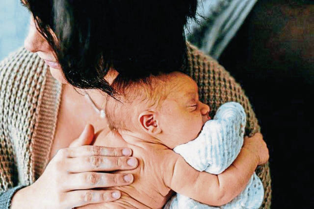 3538490_web1_GTR-PostpartumLeave-3