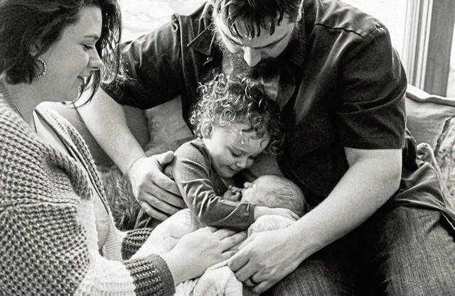 3538490_web1_GTR-PostpartumLeave