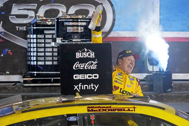3540109_web1_ptr-daytona5003-021521