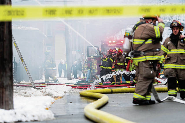 3541346_web1_vnd-tarentumfire-17-021621
