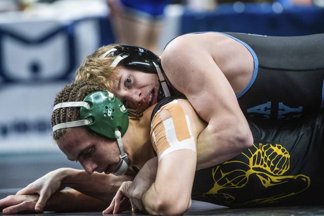 6 PIAA qualifiers from last year not wrestling at WPIALs