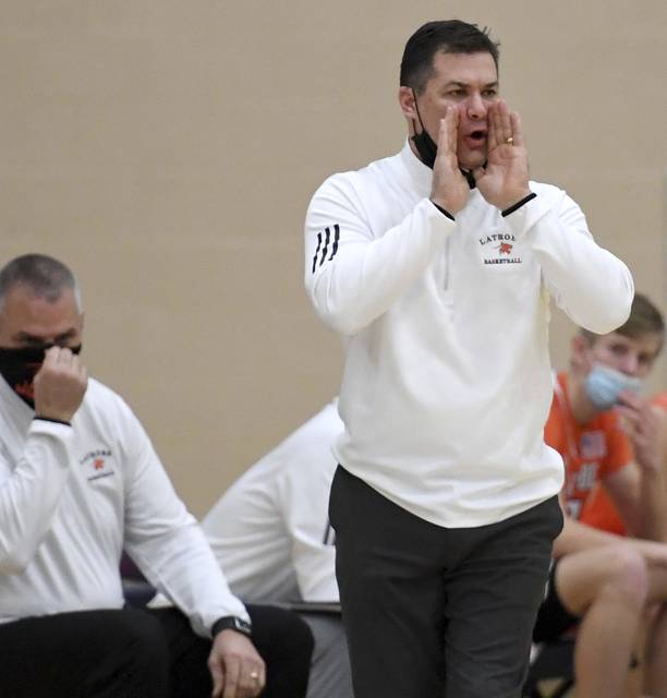 Westmoreland boys basketball notebook: Everyone going to playoffs