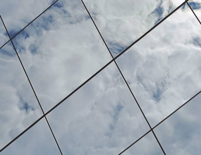3558971_web1_gtr-ReflectedClouds-022021