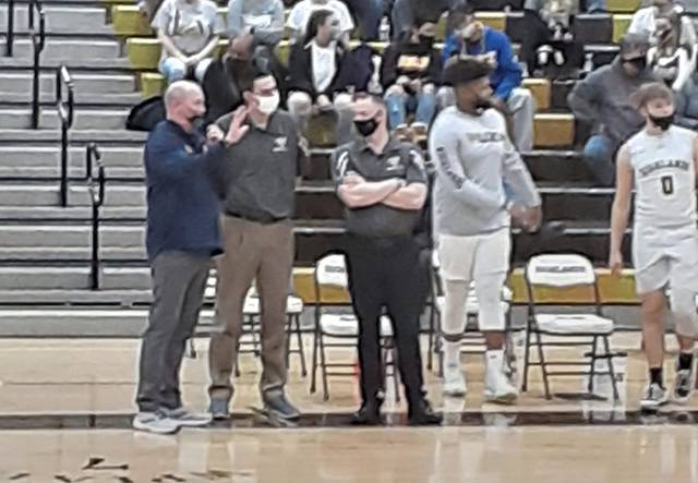 Highlands beats Mars, grabs at least share of section title